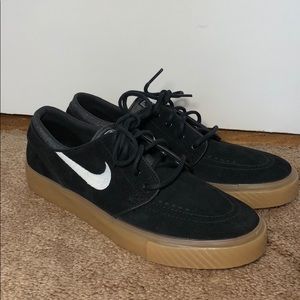 Nike janoski